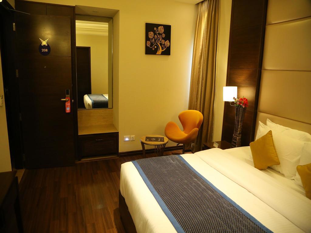 Oyo Premium Panchkula Sector 5 Hotel Стая снимка